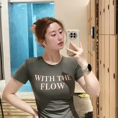吴彤